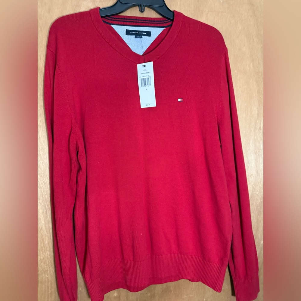 Tommy Hilfiger Men's V-Neck Sweater in Bold Red